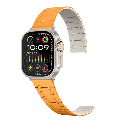 For Apple Watch Series 9 45mm Two Color Loop Magnetic Silicone Watch Band(Orange+Starlight) - Watch Bands by PMC Jewellery | Online Shopping South Africa | PMC Jewellery