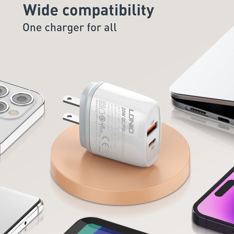 LDNIO Q229 QC3.0 / PD20W USB + Type-C Fast Charger with 1m Type-C to 8 Pin Cable, Plug Type:UK Plug(White) - free shipping - PMC Jewellery - Order now!