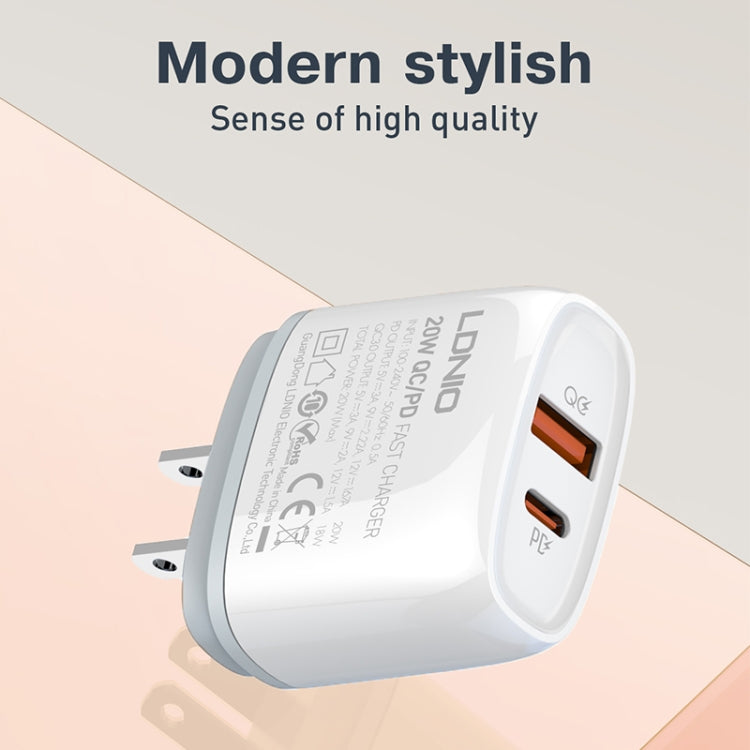 LDNIO Q229 QC3.0 / PD20W USB + Type-C Fast Charger with 1m Type-C to 8 Pin Cable, Plug Type:UK Plug(White) - USB Charger by LDNIO | Online Shopping South Africa | PMC Jewellery | Buy Now Pay Later Mobicred